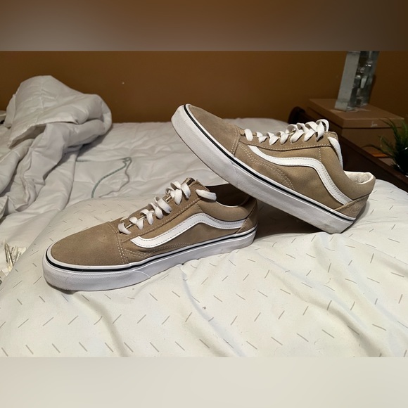 Vans Other - Unisex Vans Old Skool Shoes - Size 8 Men / Size 9.5 Women - Beige